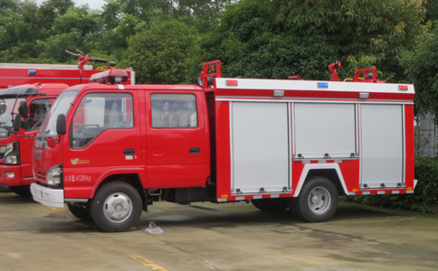 五十鈴2噸泡沫消防車簡介